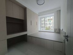 十里河小区平地起2楼86平59.8万精装修