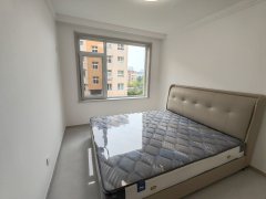 青阳西区住人一楼76.6平三室精装39.8万