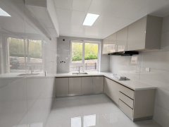 青阳西区住人一楼76.6平三室精装39.8万