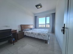 保集蓝郡22楼133平四室两卫精装拎包入住诚心出售