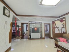 CF黎明住宅院内精装修三楼126平带地下室和车库三室楼房