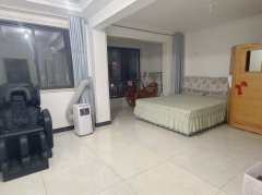 吕家小区2楼东边户 精装修 可做4居室2卫带车库 可贷款