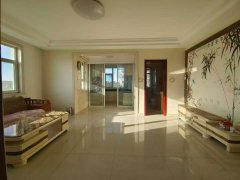 荣盛小区，电梯4楼西边户，110平