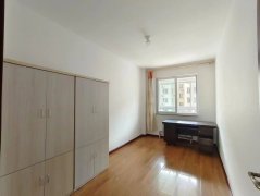 义乌附近铺头社区2楼边户三室一厅 家具家电齐全 拎包入住