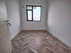 悦湖湾电梯 6楼 108平 精装未住 南厅 3卧 便宜!证全 悦湖湾电梯 6楼 108平 精装未住 南厅 3卧 便宜!证全