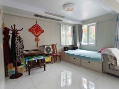 富润苑一楼带院子85平两室精装带地下室和车位诚心出售