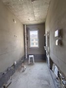 玫瑰园教育小区 电梯洋房7楼带小阁楼 全明户型 支持贷款