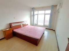 峰南东区框架90平两室现代简装家具家电齐全吉屋出租