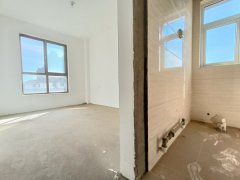 姜珺府电梯洋房五楼送阁楼五室三卫元宝户型送露台诚心出售