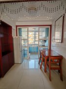 金帝桂都90平两室出租，每月1300长期租