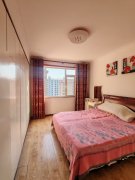 金帝桂都90平两室出租，每月1300长期租