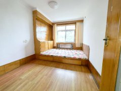 CF世纪小区二楼85平带地下室两室简装修仅须30.8万