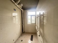 CF高阳小区电梯一楼80平两室毛坯仅须29.8万