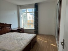 海山逸品华庭小区 房东直租 全明户型 交通便利 拎包入住