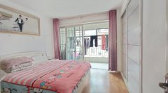 CF华悦新城北区精装修三楼81平两室