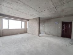 CF华悦新城南区电梯14层101平两室毛坯房