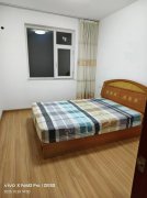 岗西小区电梯房11楼 125平三室两厅 家具家电齐全拎包入住