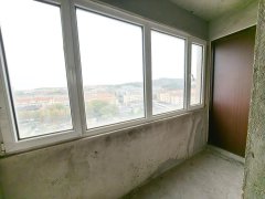 捡漏23.8万！ 万隆国际电梯10楼 69平 2室 全款改名