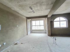 CF华悦新城南区五楼送阁楼130平毛坯送19平地下室仅售28