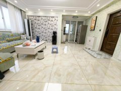 大润发 现代精装婚房!电梯11楼 85平 厅带大窗 s 大润发 现代精装婚房!电梯11楼 85平 厅带大窗 s