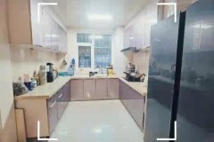 中都苑一楼110平带80平院子两室精装拎包入住诚心出售