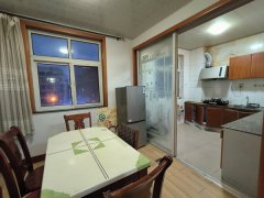 三环嘉苑顶二层90平两室精装家具家电齐全拎包入住吉屋出租