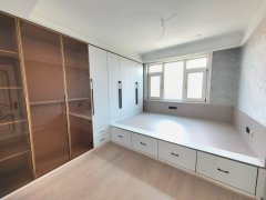 金帝桂都洋房6楼132平三室两卫品牌豪装95万诚心出售