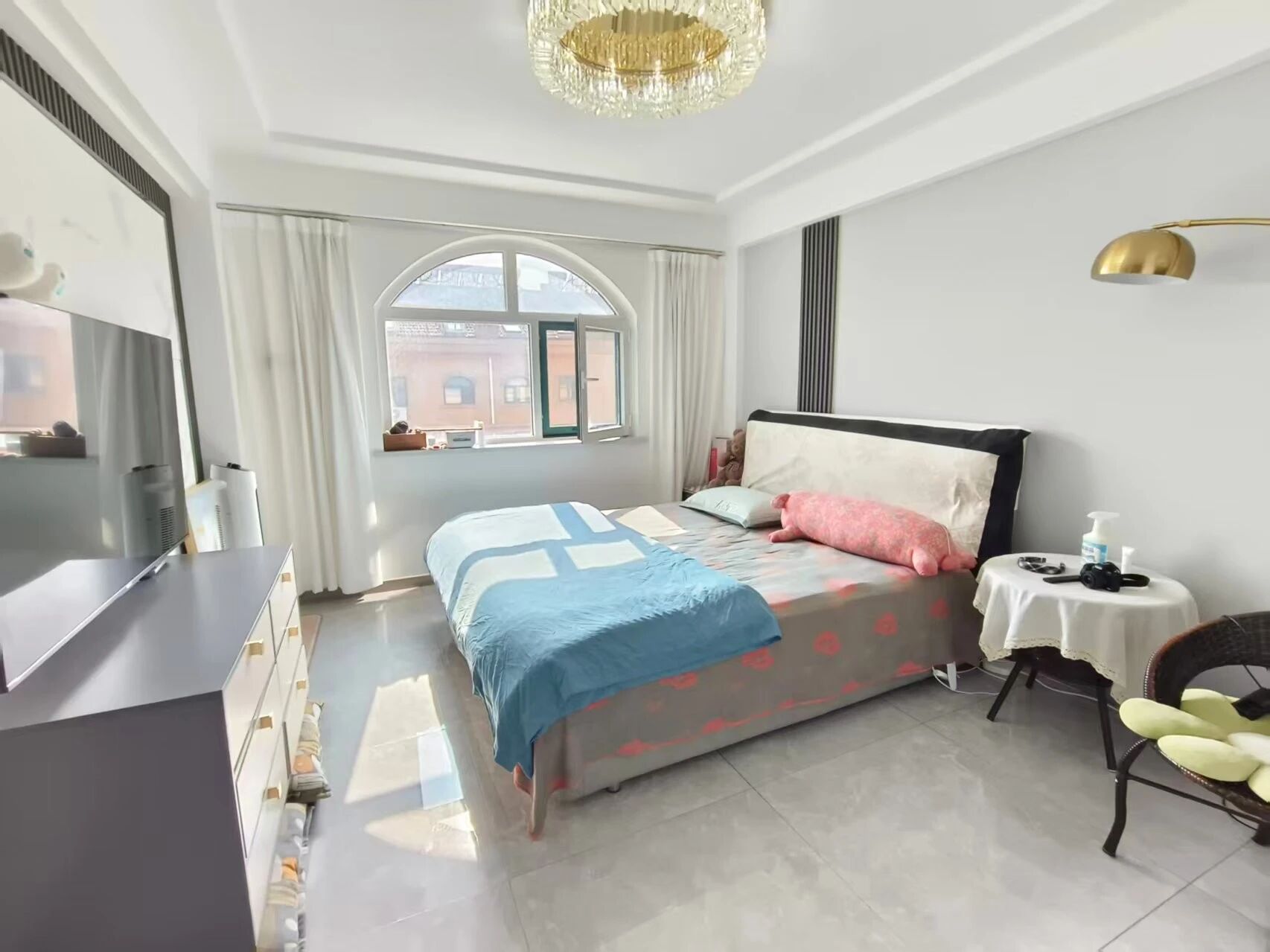 华悦新城北区5楼带阁楼169平五室两卫精装修 可做婚房可贷款 华悦新城北区5楼带阁楼169平五室两卫精装修 可做婚房可贷款