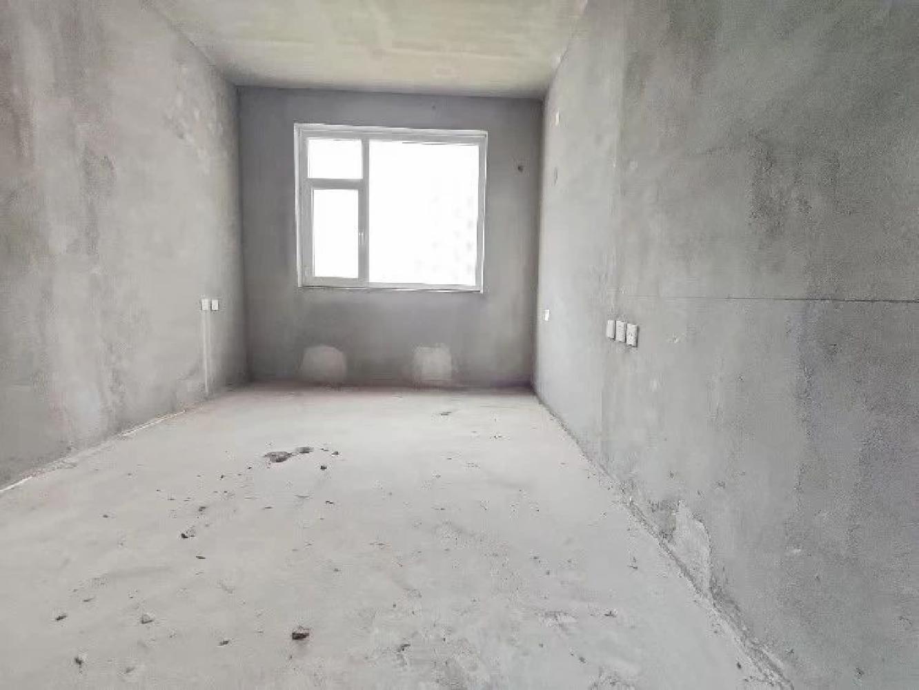 可捡漏!视野好 高阳小区边户 电梯 10楼 81平 证全 s 可捡漏!视野好 高阳小区边户 电梯 10楼 81平 证全 s