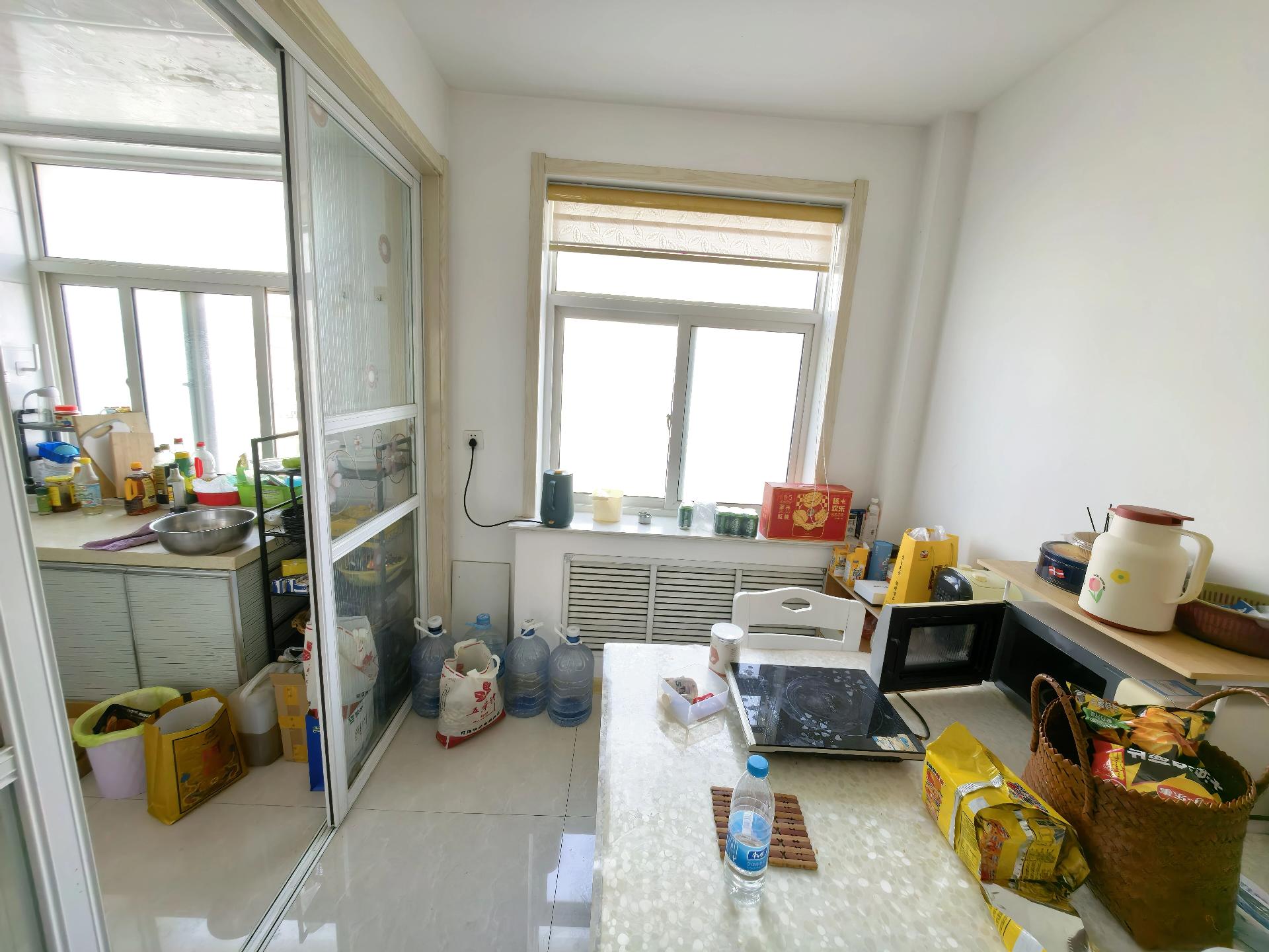 08年 三环嘉苑 80平 精装 仅售33.8万 楼下是菜市场 08年 三环嘉苑 80平 精装 仅售33.8万 楼下是菜市场