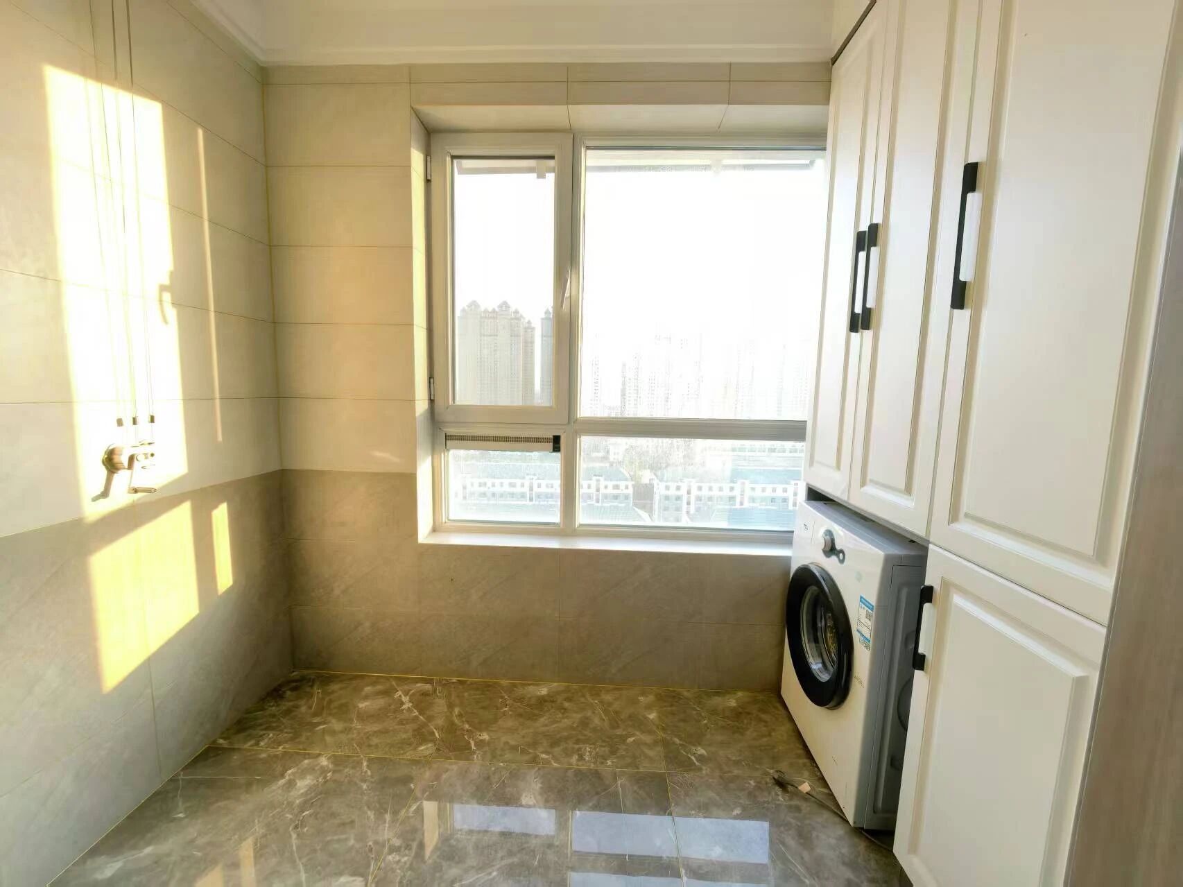 振华南 丰泽园公馆 电梯114平 精装 3卧室 证全 s 振华南 丰泽园公馆 电梯114平 精装 3卧室 证全 s