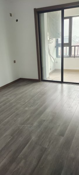 中梁御景苑1号楼,新楼未入住,中介勿扰! 中梁御景苑1号楼,新楼未入住,中介勿扰!