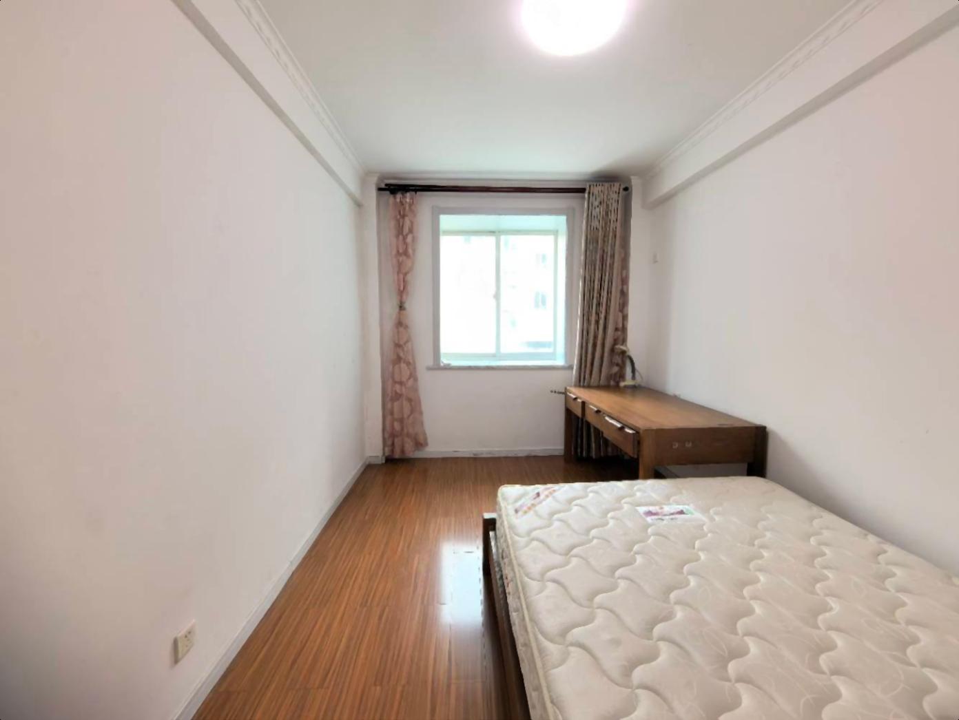 海山逸品华庭 青阳框架1楼131平 带车库 2卫 南客厅 s 海山逸品华庭 青阳框架1楼131平 带车库 2卫 南客厅 s