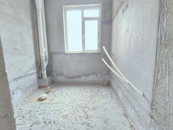 带小院!捡漏5248每平!润德名园1楼113平 3卧 卫带窗 带小院!捡漏5248每平!润德名园1楼113平 3卧 卫带窗