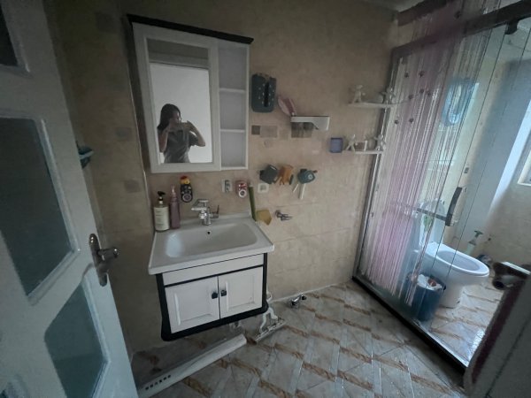 成山奥苑,二楼,90.87平,南客厅,落地窗,48.8万 成山奥苑,二楼,90.87平,南客厅,落地窗,48.8万