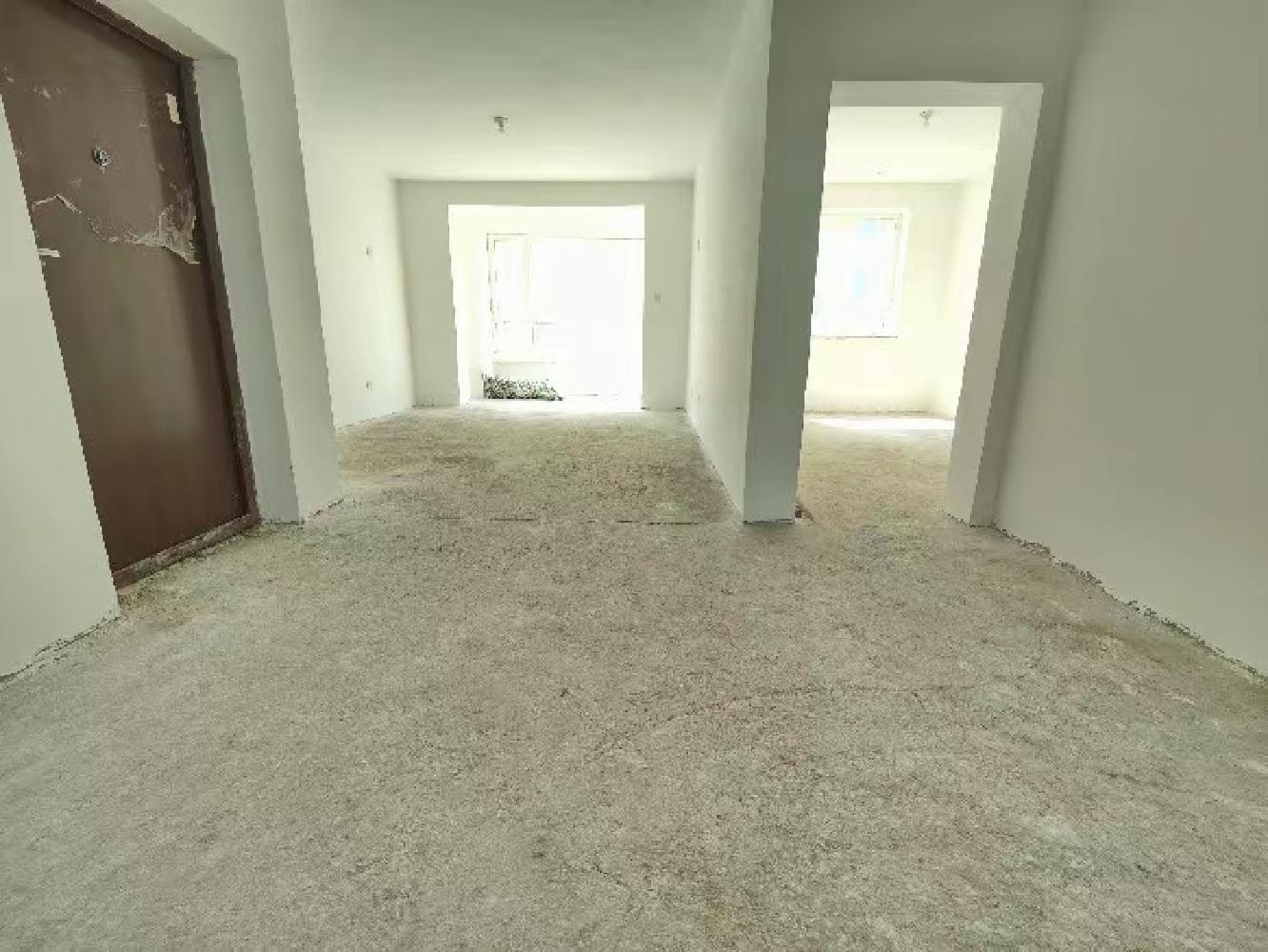 捡漏15.8万!室内可看湖景 教授村山湖庭院2楼85平 证全 捡漏15.8万!室内可看湖景 教授村山湖庭院2楼85平 证全