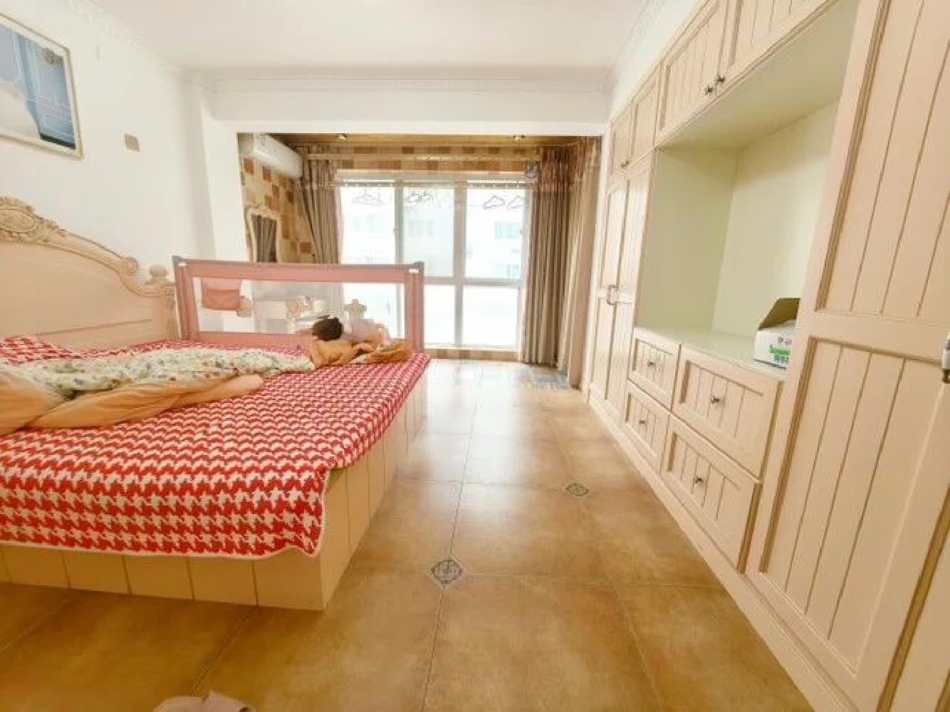 义乌~高阳小区框架 1楼 99平 精装 短住保持好 义乌~高阳小区框架 1楼 99平 精装 短住保持好