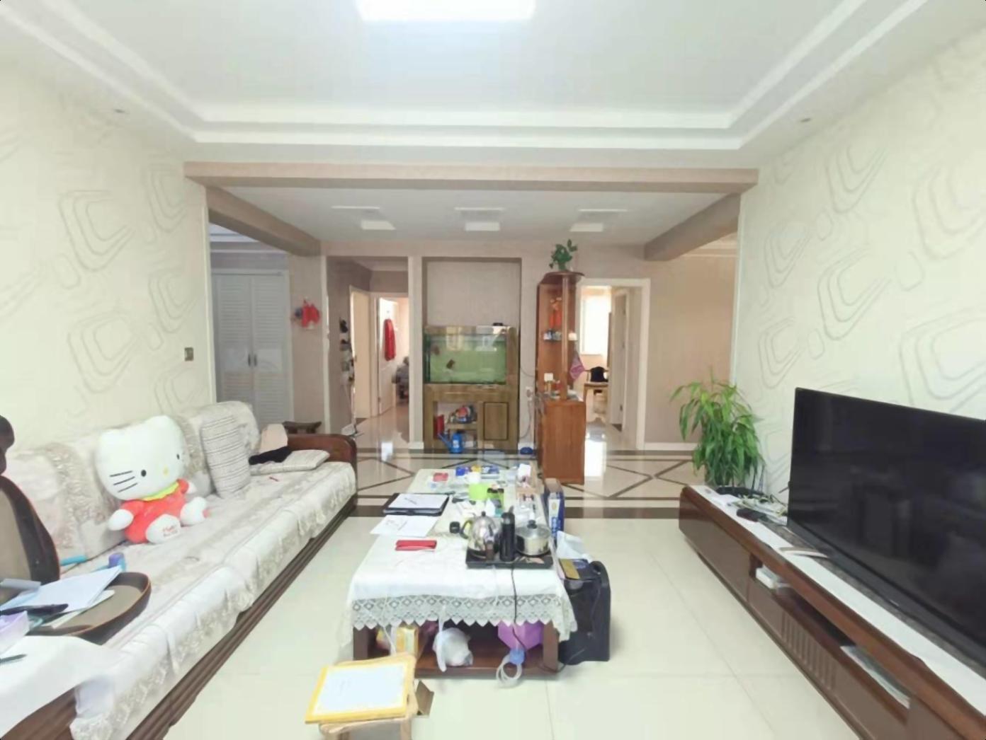 实木家具 高阳小区框架 146平 3室2卫 精修 地暖 实木家具 高阳小区框架 146平 3室2卫 精修 地暖