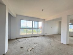 CF华悦新城北区五楼85平送地下室毛坯房仅售19.8万！！