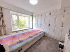 新城悦隽公馆电梯145平三室两卫精装带子母车位诚心出售