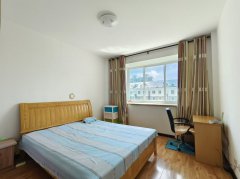 振华附近 海山逸品华庭四楼 两室一厅家具家电齐全生活便利