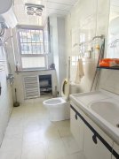 义乌附近 丹霞小区平地起5楼不是顶楼三室一厅配套齐全带车位