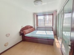 青山公园对面 青阳西区4楼边户 客厅带大窗 3居室 可贷款