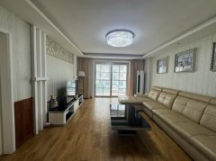 十里河小区平地起3楼116平3室2卫66.8万。