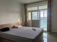 出租十里河小区123平电梯12楼1800元