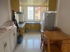 成山御苑4楼 精装带家具家电 南厅落地窗 支持贷款