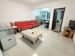 橡胶厂附近 荣安小区电梯8楼 两室一厅 家具家电齐全拎包入住