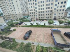 义乌 润德名园4层框架的3楼相当2楼 86平 地下室24平 