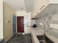 出租自在澜湾小区3楼一居800元