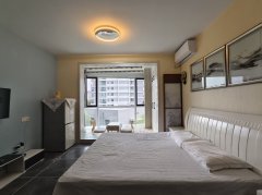 出租自在澜湾小区3楼一居800元